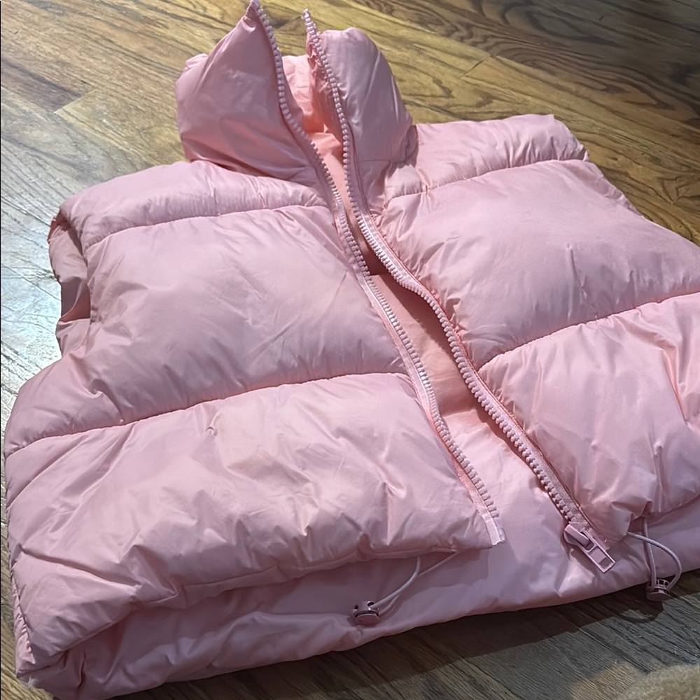 Amazon Essentials Pink Puffer Jacket